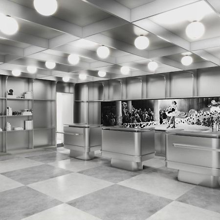 Revery Toronto Downtown, Curio Collection By Hilton Buitenkant foto