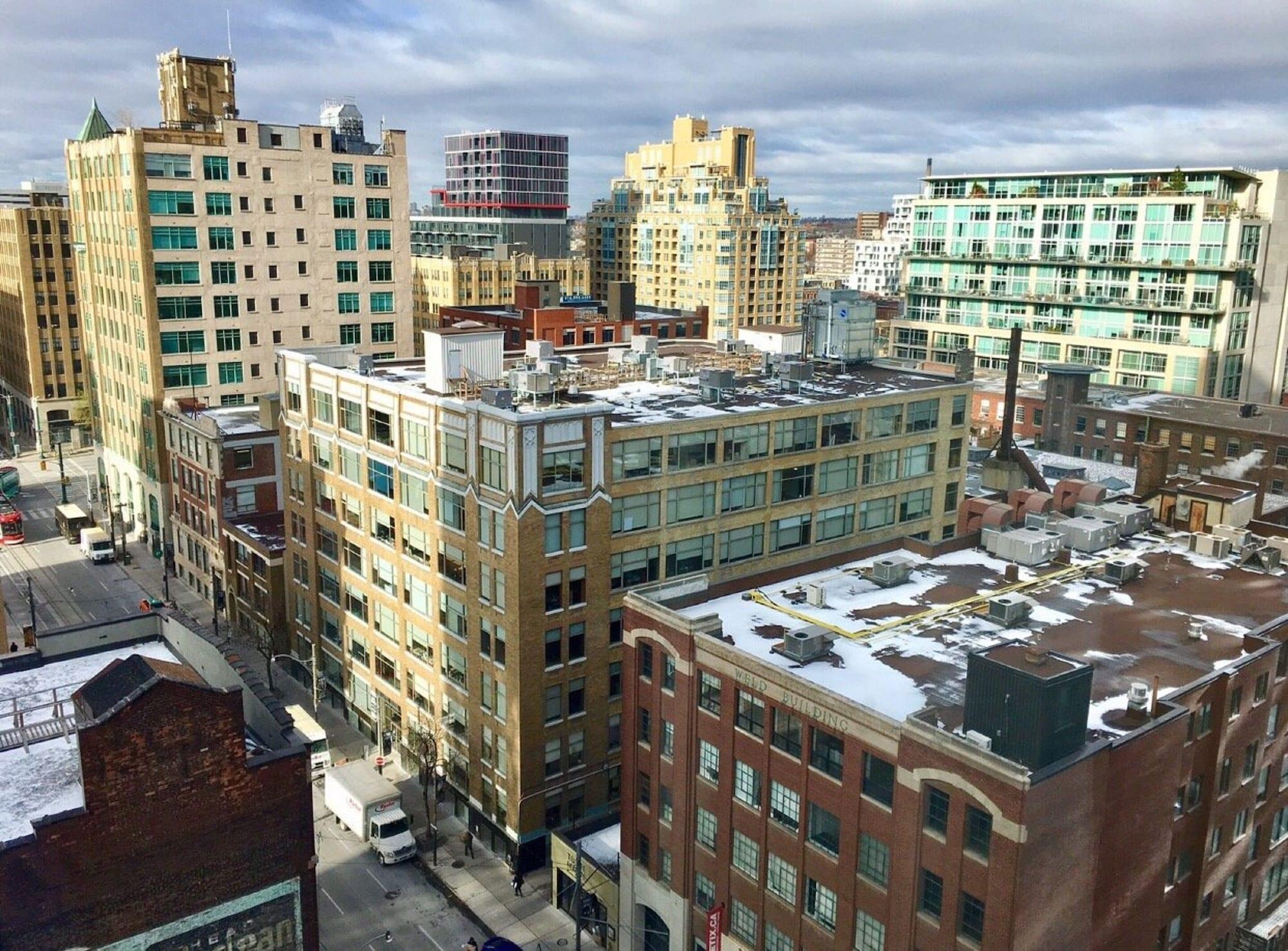 Revery Toronto Downtown, Curio Collection By Hilton Buitenkant foto