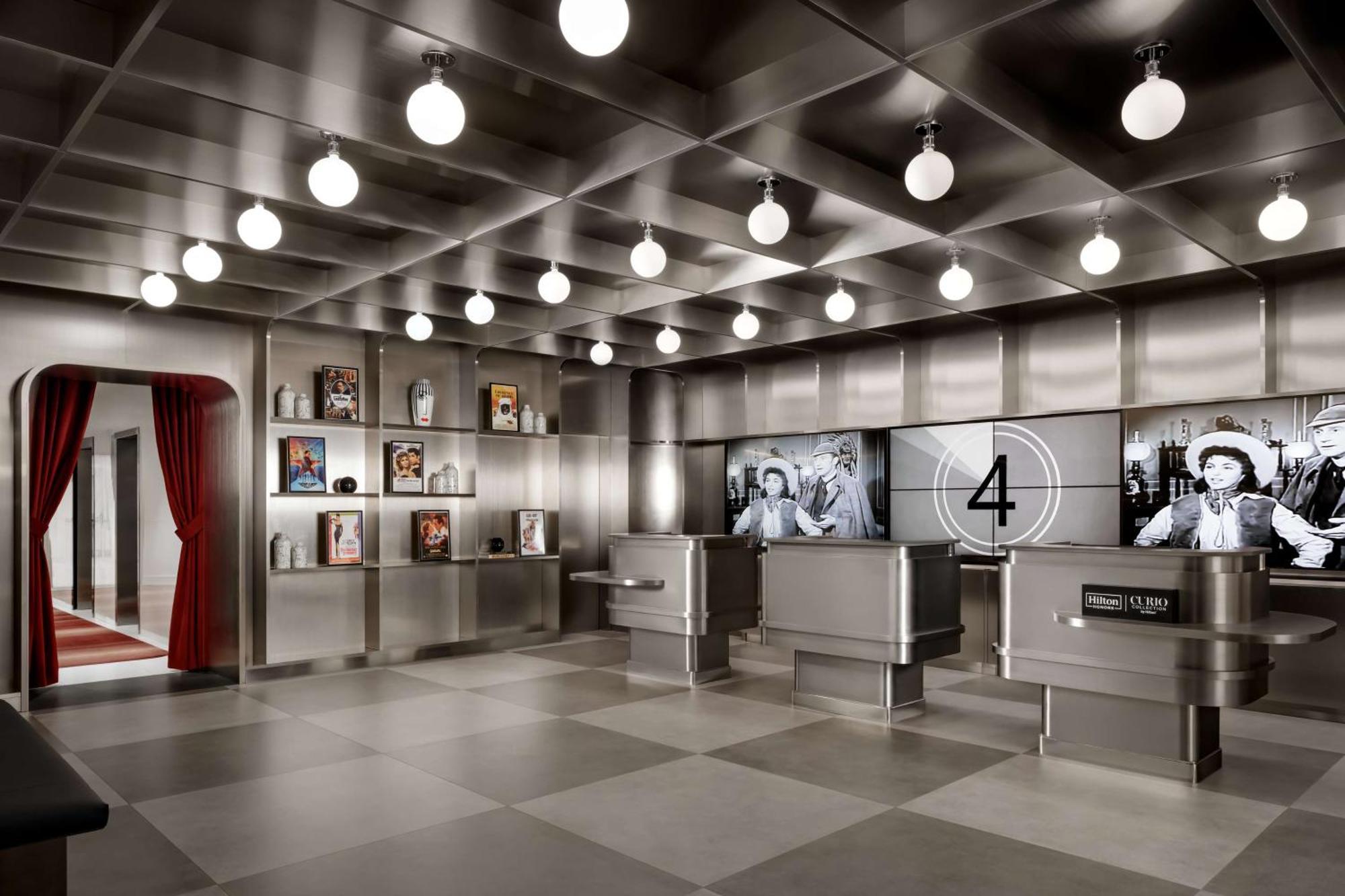 Revery Toronto Downtown, Curio Collection By Hilton Buitenkant foto
