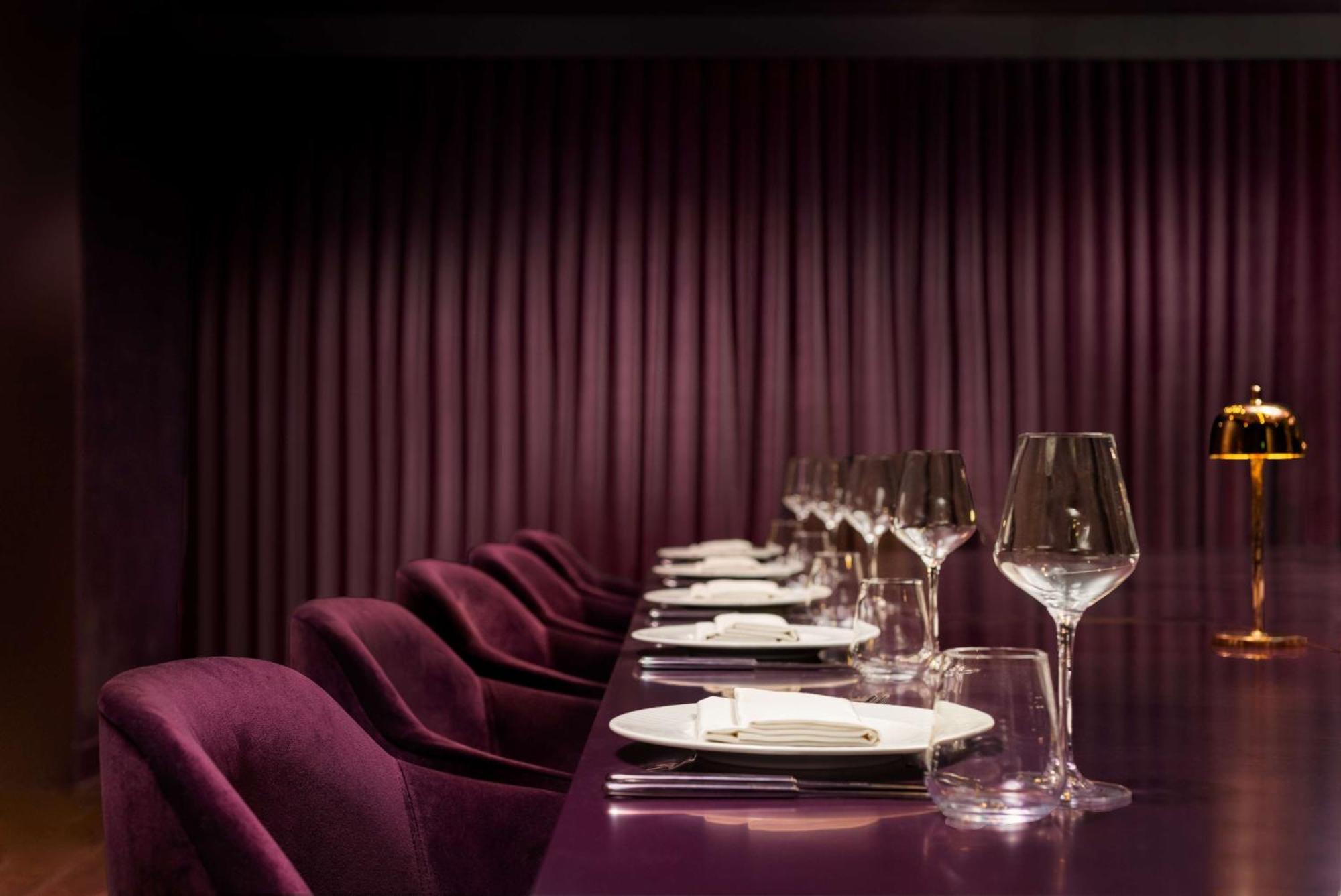 Revery Toronto Downtown, Curio Collection By Hilton Buitenkant foto